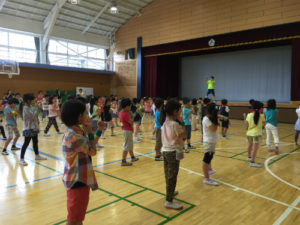 国立第六小学校で親子ボクササイズ！